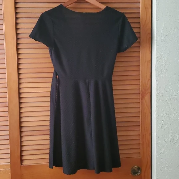 Rolla Coster Dress - Picture 2 of 3